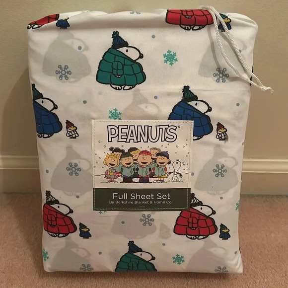Berkshire Blanket & Home CO Peanuts Snoopy In Puffer Jacket Full Sheet Set NWT - Picture 3 of 4